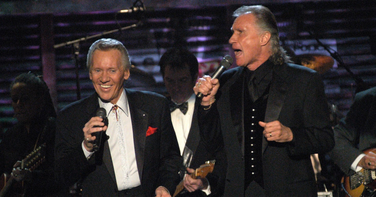 Just eight months after this soaring performance, Bobby Hatfield died of a cocaine overdose
